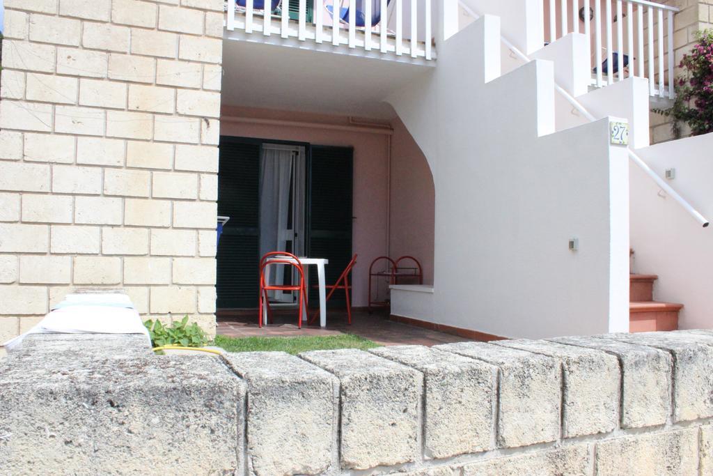 Residence "I Delfini" - Localita Portopiatto - Pugnochiuso - 71019 Vieste Ngoại thất bức ảnh